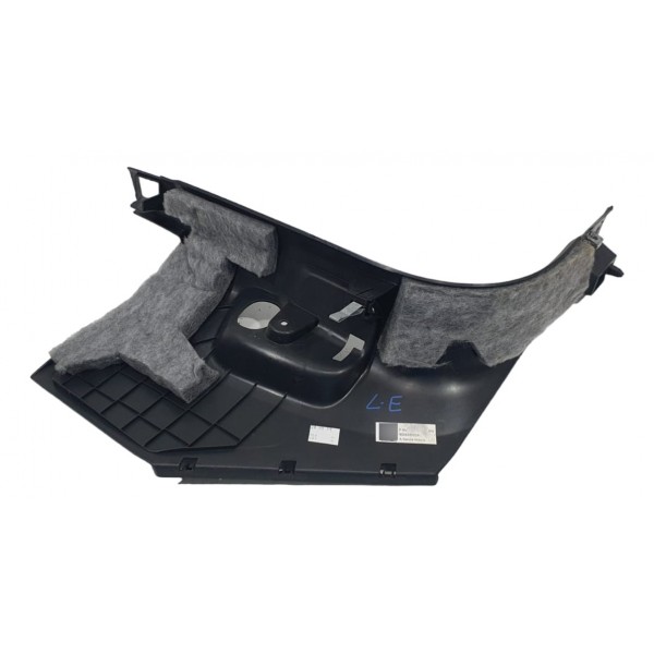 Acabamento Soleira Dianteira Esquerda Audi Q8 2020