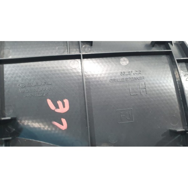 Acabamento Tela Alto Falante Esquerdo Subaru Forester Xt 18