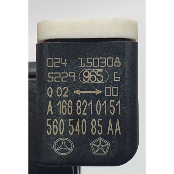 Sensor Carroceria Mercedes Benz A 200 2015 Cód. A1668210151