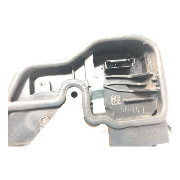Fechadura Traseira Esquerda Bmw 130 2010 7202147