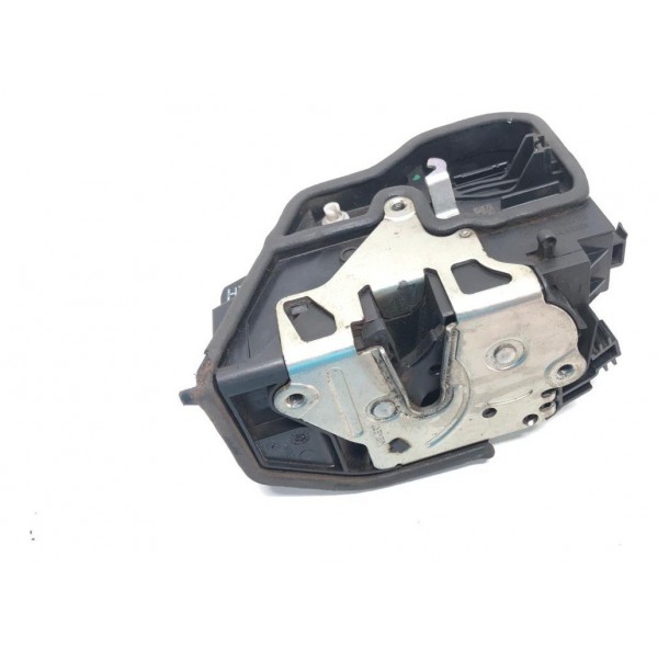 Fechadura Traseira Esquerda Bmw 130 2010 7202147