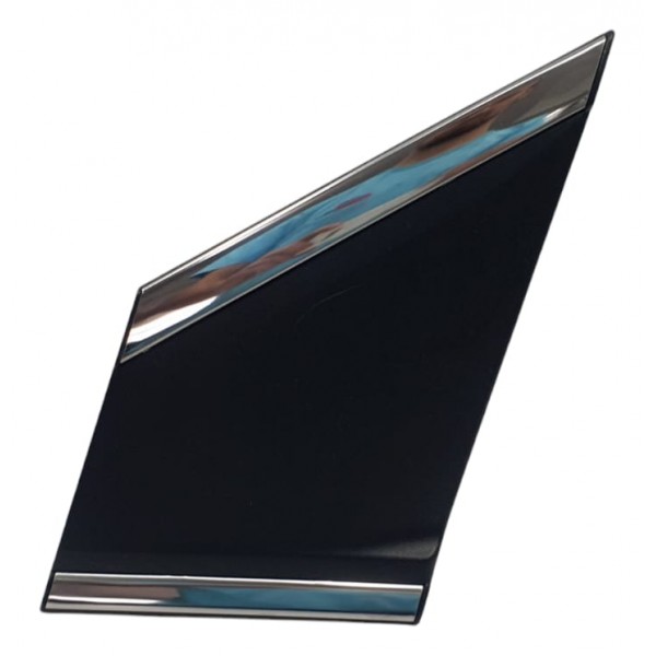 Aplique Externo Diant Esq Mitsubishi Eclipse Cross Hpes 2021
