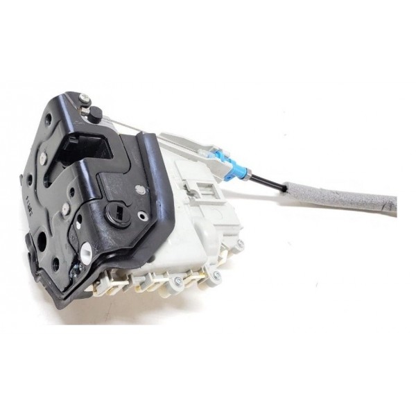 Fechadura Traseira Direita Audi A3 1.8 Sportback 2014 8k0839