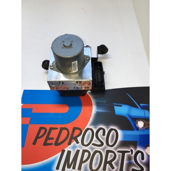Bomba Abs Audi Rsq3 2015 8u0614109c