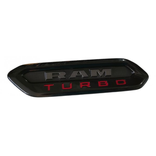 Emblema L/d Capo Rampage Rebel 2024 (detalhe)