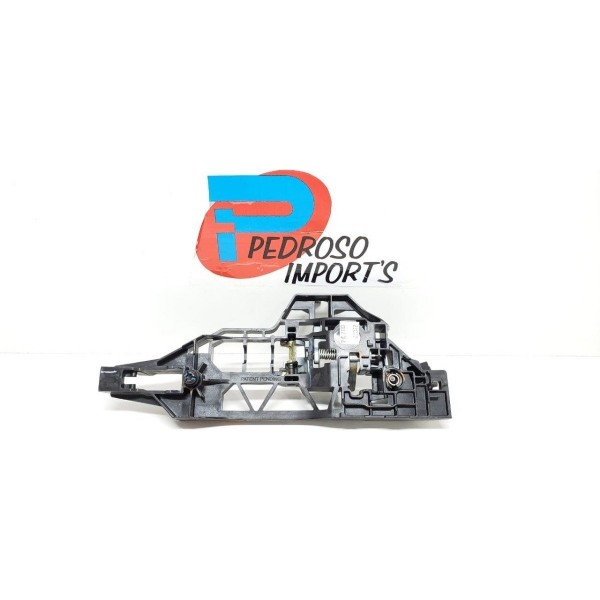 Suporte Maçaneta Traseira Direita Dodge Journey Rt 3.6 2014