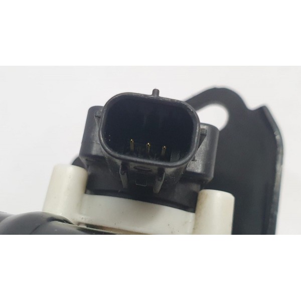 Sensor De Altura Farol Mitsubishi Outlander 3.0 Hpe-s 2018