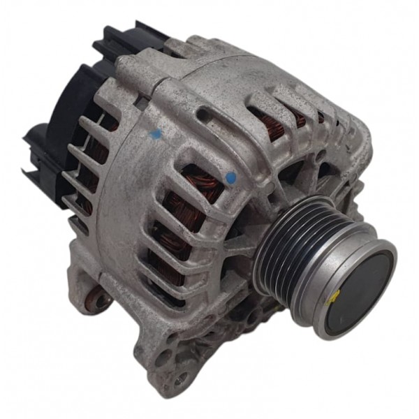 Alternador Taos Confortline 2023