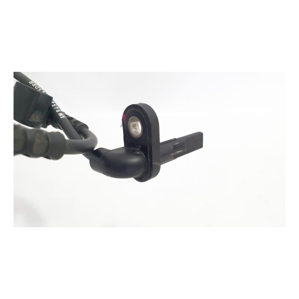 Sensor Traseiro Direito Gm Chevrolet Tracker 1.4t 2017