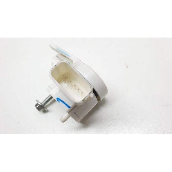 Sensor Pedal De Freio Gm Tracker 2015 Cód. 13583370
