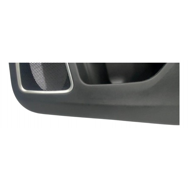 Forro Porta Dianteiro Direito Jeep Compass 2023 (detalhe)