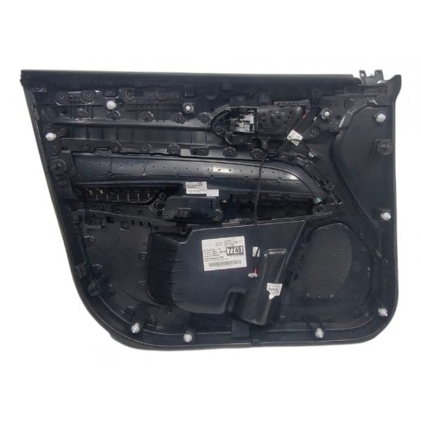 Forro Porta Dianteiro Direito Jeep Compass 2023 (detalhe)