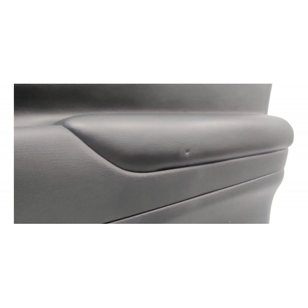 Forro Porta Dianteiro Direito Jeep Compass 2023 (detalhe)
