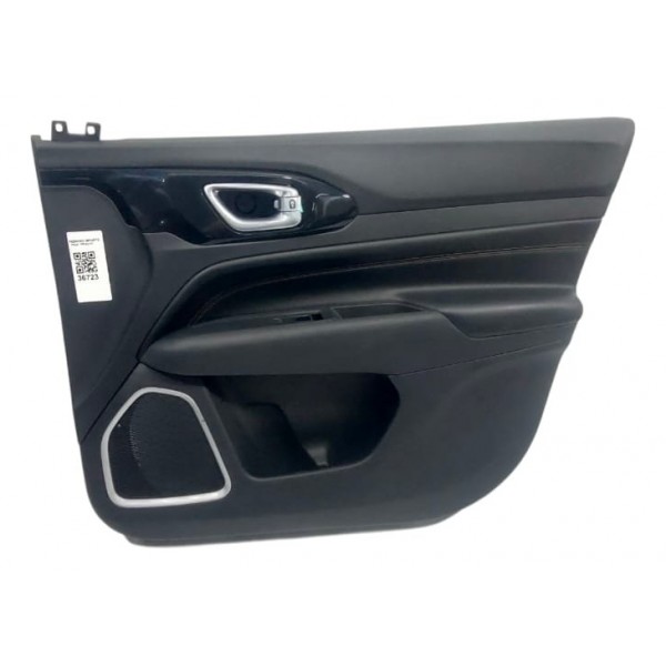 Forro Porta Dianteiro Direito Jeep Compass 2023 (detalhe)
