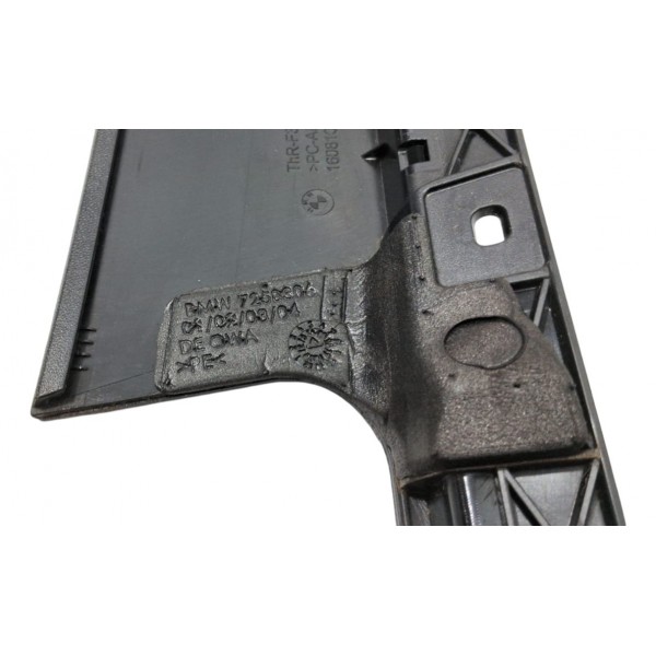 Moldura De Porta Direita Traseira Bmw 320i 2014