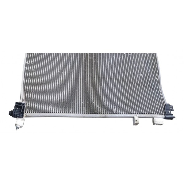 Condensador A/c Range Rover Defender 2.0 Gasolina 2020