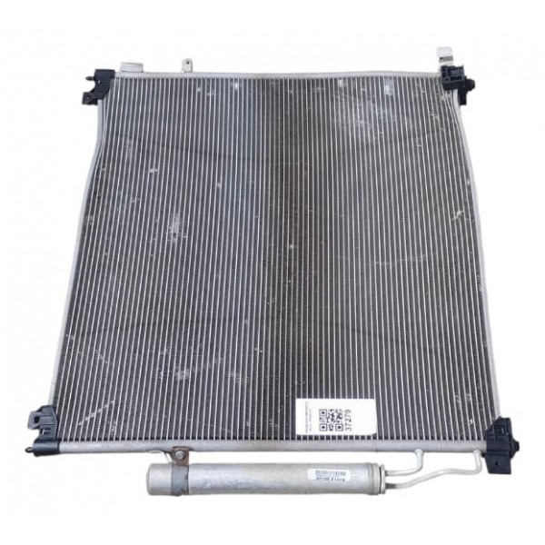Condensador A/c Range Rover Defender 2.0 Gasolina 2020