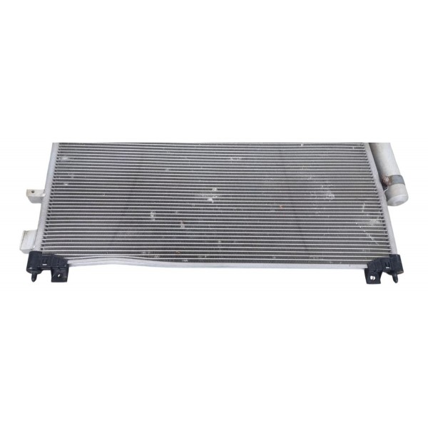 Condensador A/c Range Rover Defender 2.0 Gasolina 2020