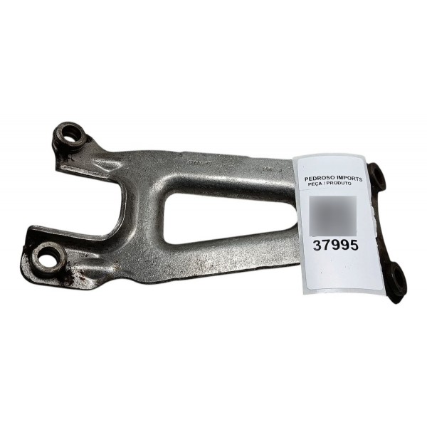 Suporte Coletor Do Escape Gm Chevrolet Equinox Premier 2018