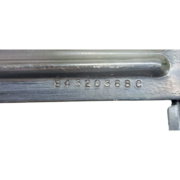 Suporte Base De Bateria Gm Chevrolet Equinox 2.0 2018