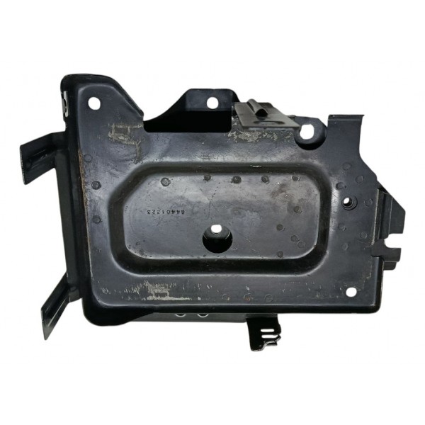 Suporte Base De Bateria Gm Chevrolet Equinox 2.0 2018