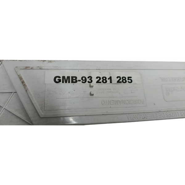 Triângulo De Segurança Gm Chevrolet S10 2016